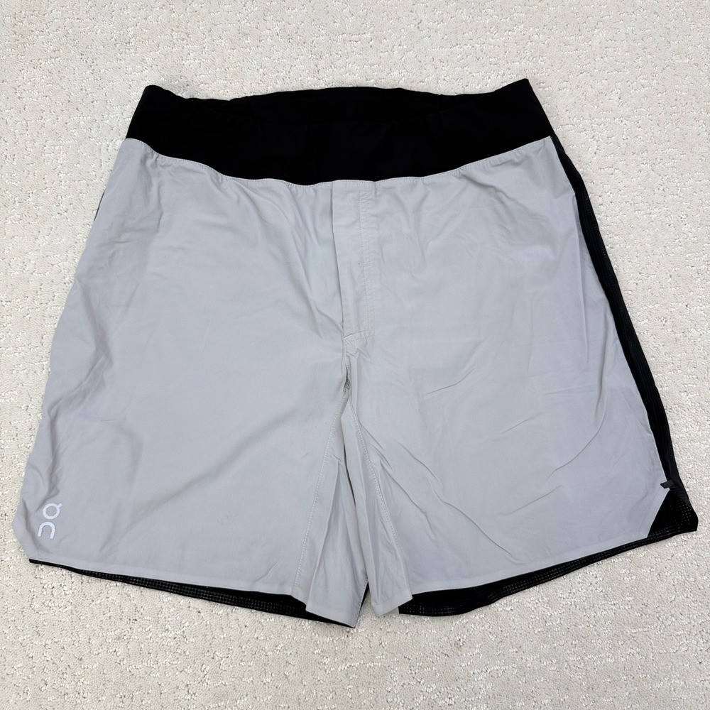 On Cloud Running Lightweight Shorts Mens M Grey Black Athletic Training